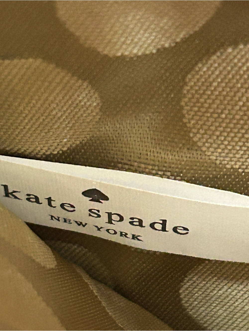 kate spade Bright Pink Logo Zip Pouch wi/Gold Accents Approx. 8 x6 Box included - Picture 10 of 13